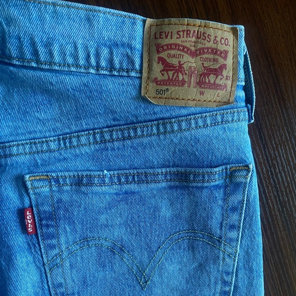 Levis 501 Skinny Jeans 👖 - Picture 5 of 7